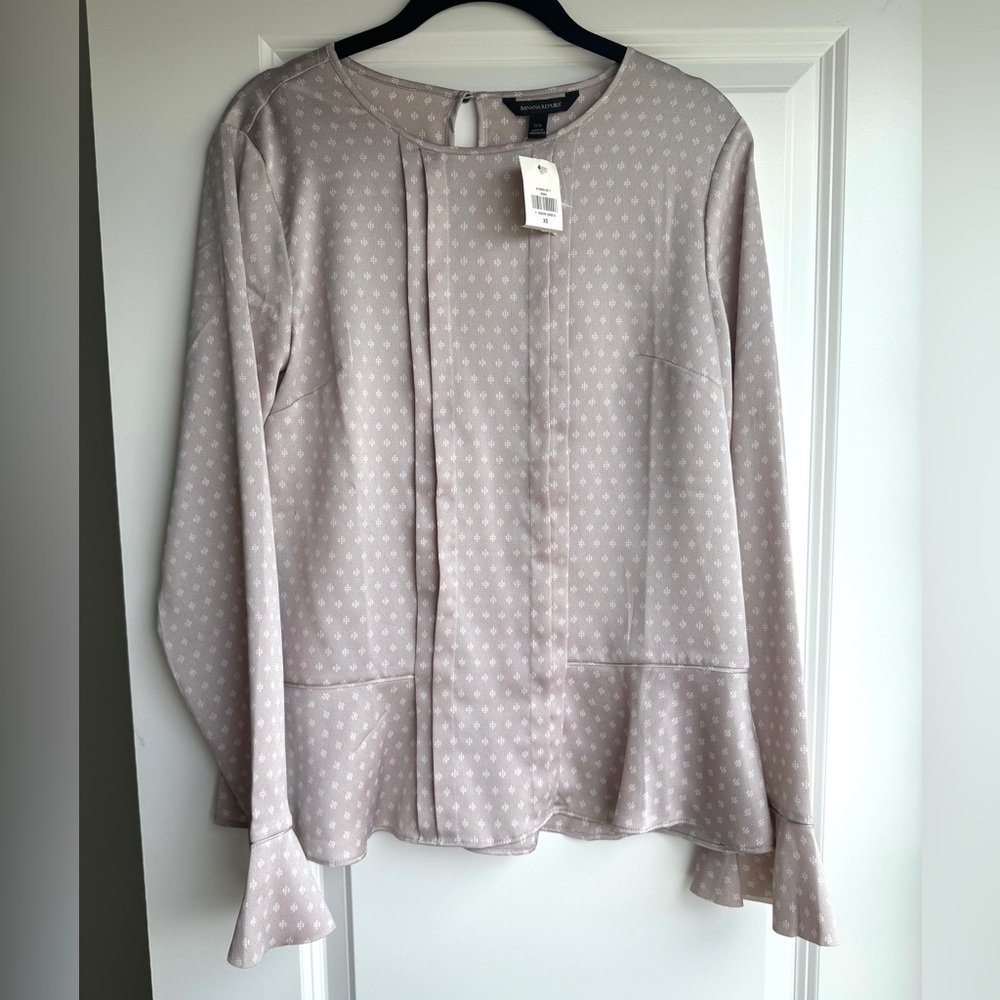 NWT Banana Republic Satin Blouse XS